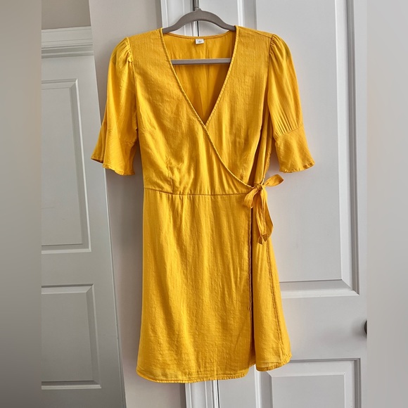 Old Navy Dress - Picture 2 of 9